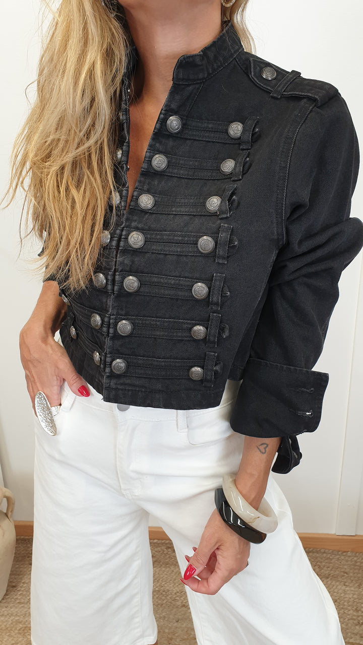 Chaqueta